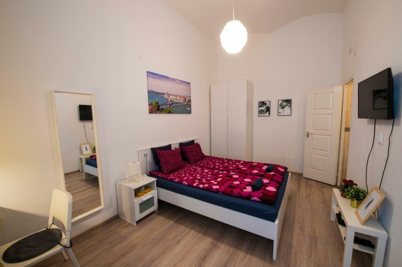 No. 11 Apartment With 2 Bathrooms Next To Railway Station Βουδαπέστη Εξωτερικό φωτογραφία