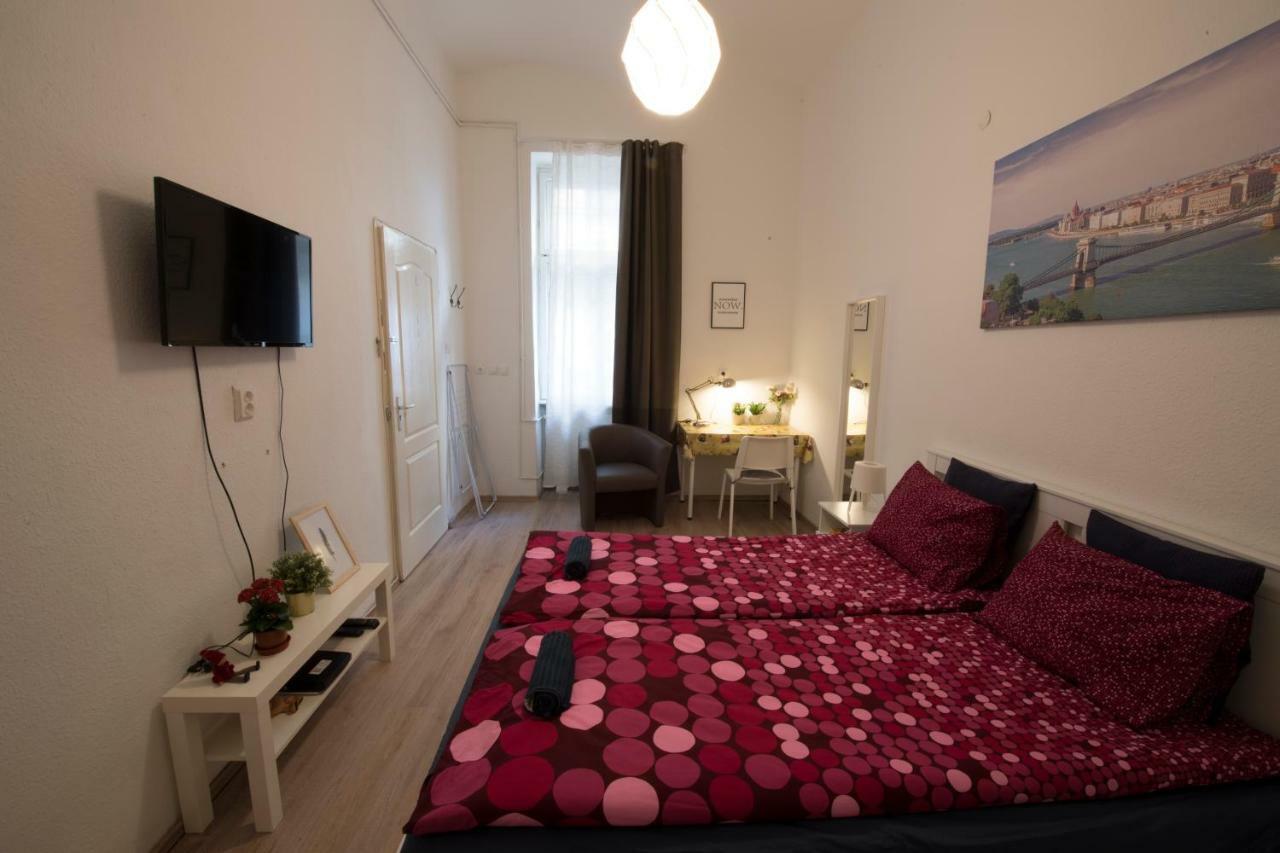 No. 11 Apartment With 2 Bathrooms Next To Railway Station Βουδαπέστη Εξωτερικό φωτογραφία